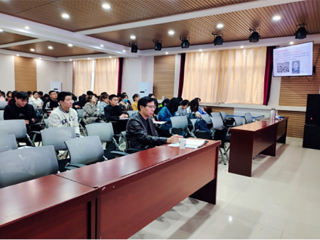 马克思主义学院举行党史学习教育宣讲报告会