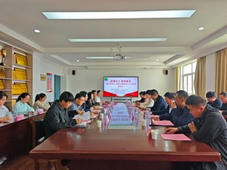 “青年思享汇”高层次青年社工人才培养座谈会在beat365官网举行